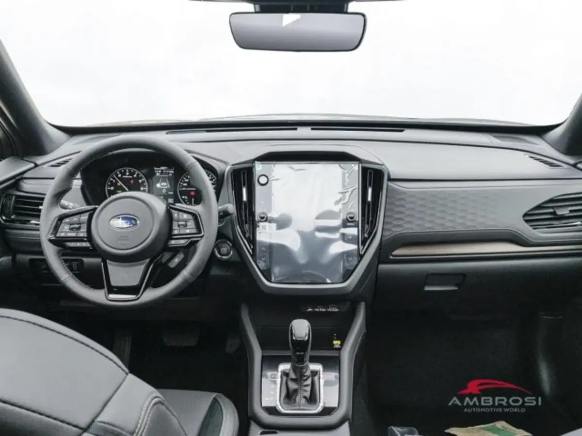 Subaru Forester nuova a Perugia (12)