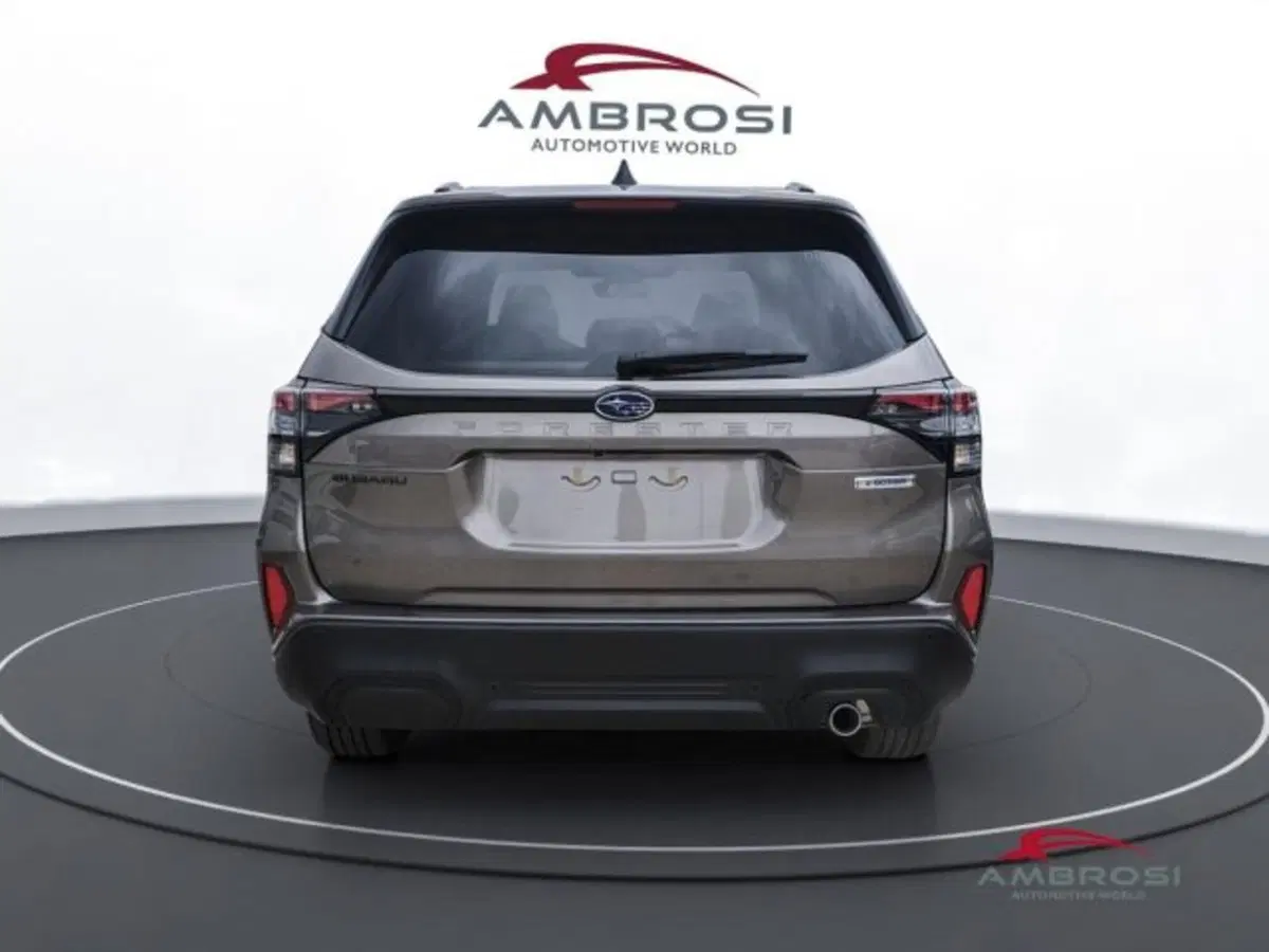 Subaru Forester nuova a Perugia (6)