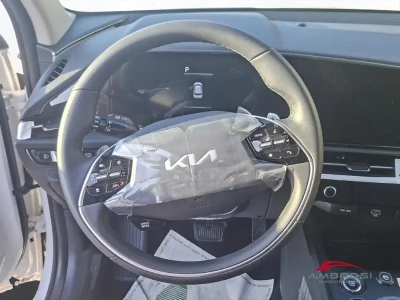 Kia Niro nuova a Perugia (14)
