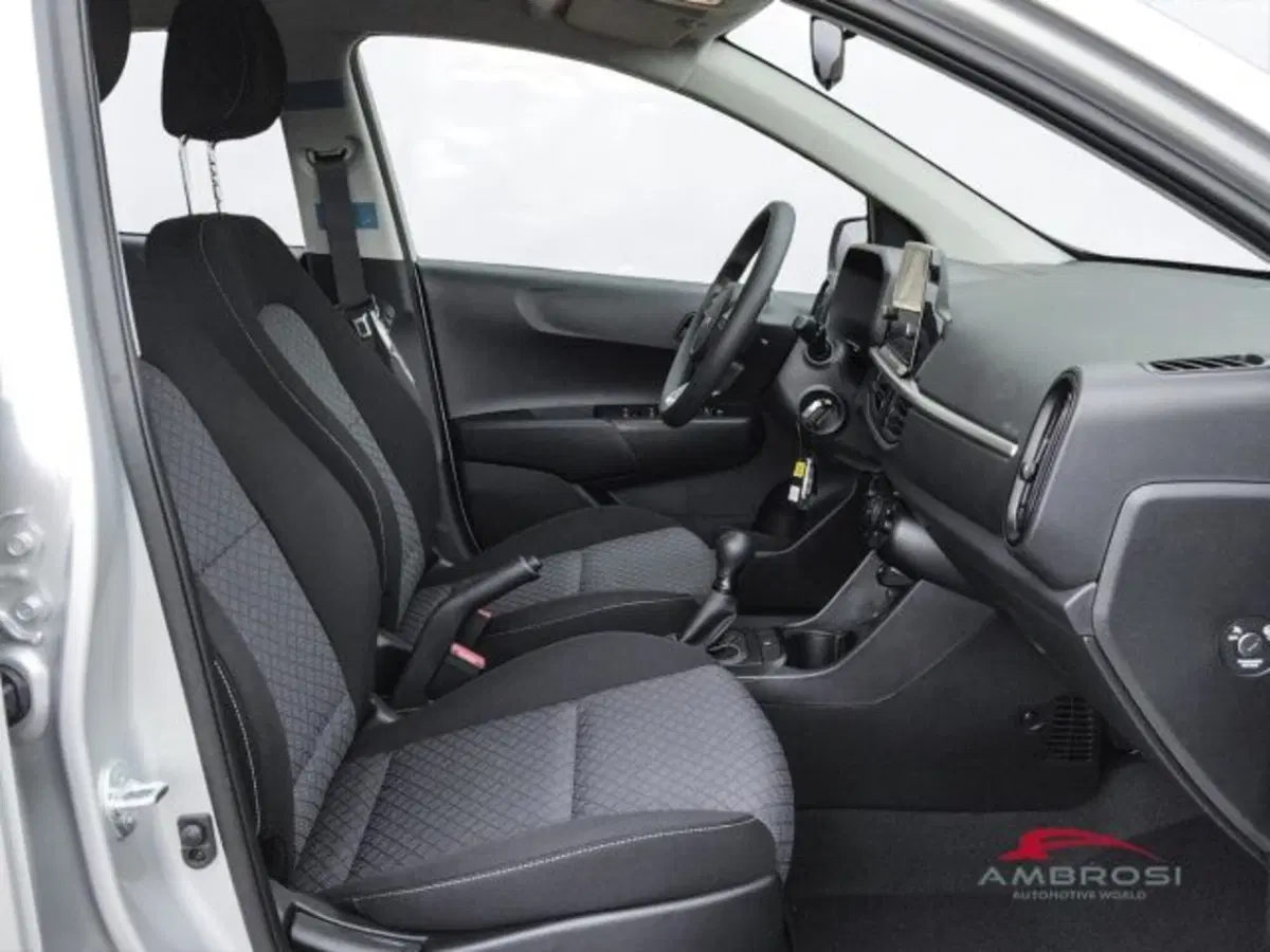 Kia Picanto nuova a Perugia (15)