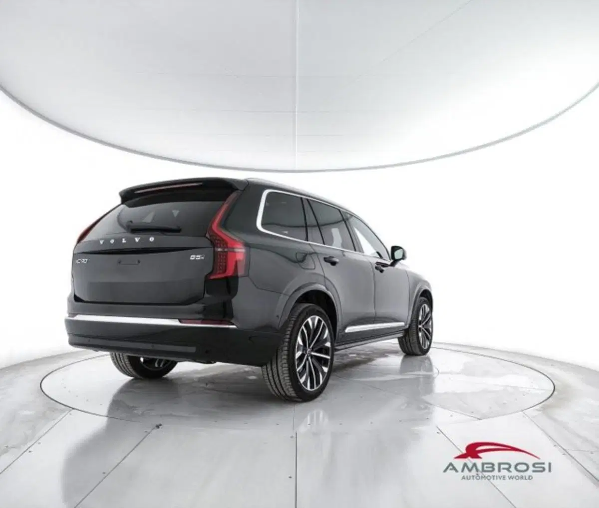 Volvo XC90 nuova a Perugia (3)
