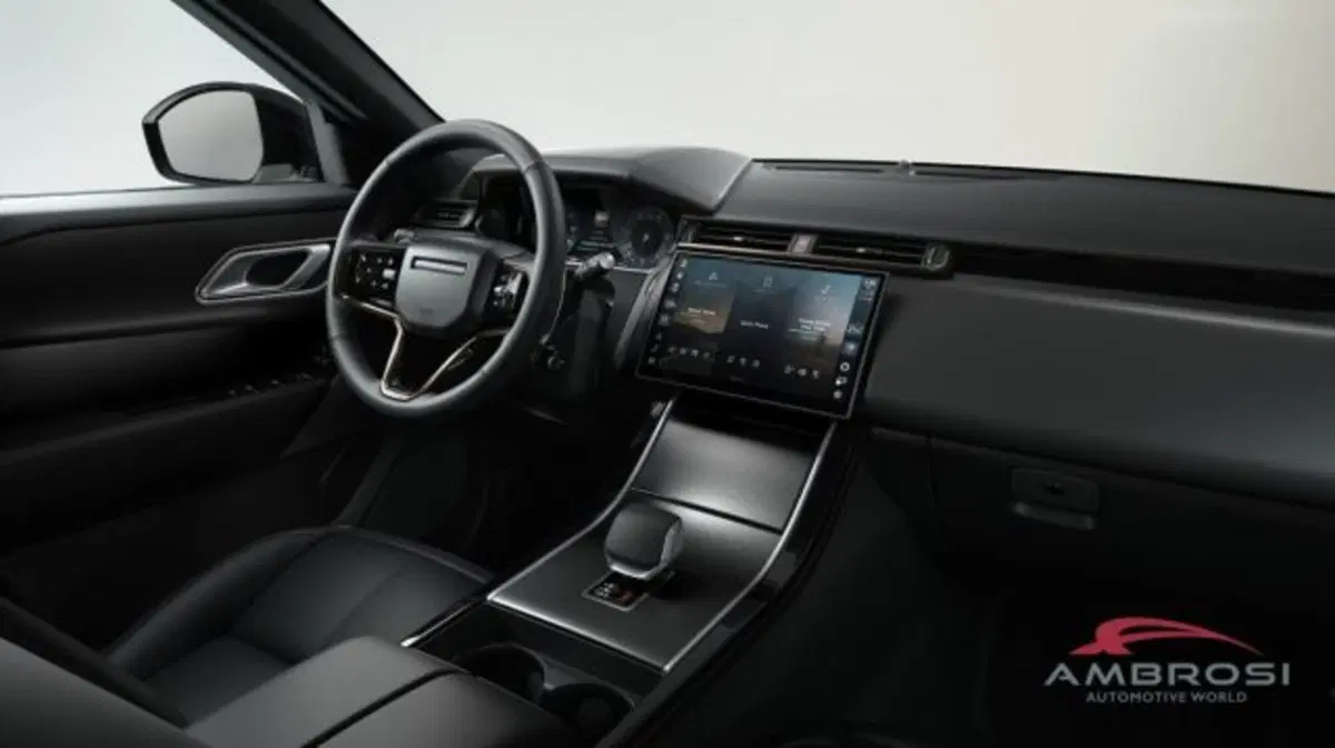 Land Rover Range Rover Velar nuova a Perugia (6)