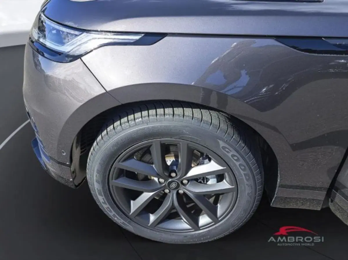 Land Rover Range Rover Velar nuova a Perugia (13)