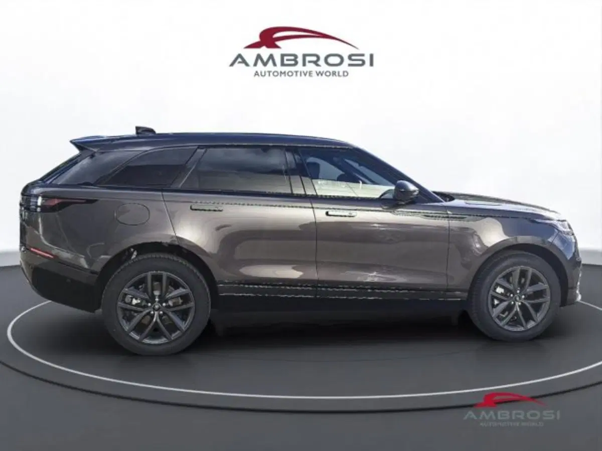 Land Rover Range Rover Velar nuova a Perugia (5)