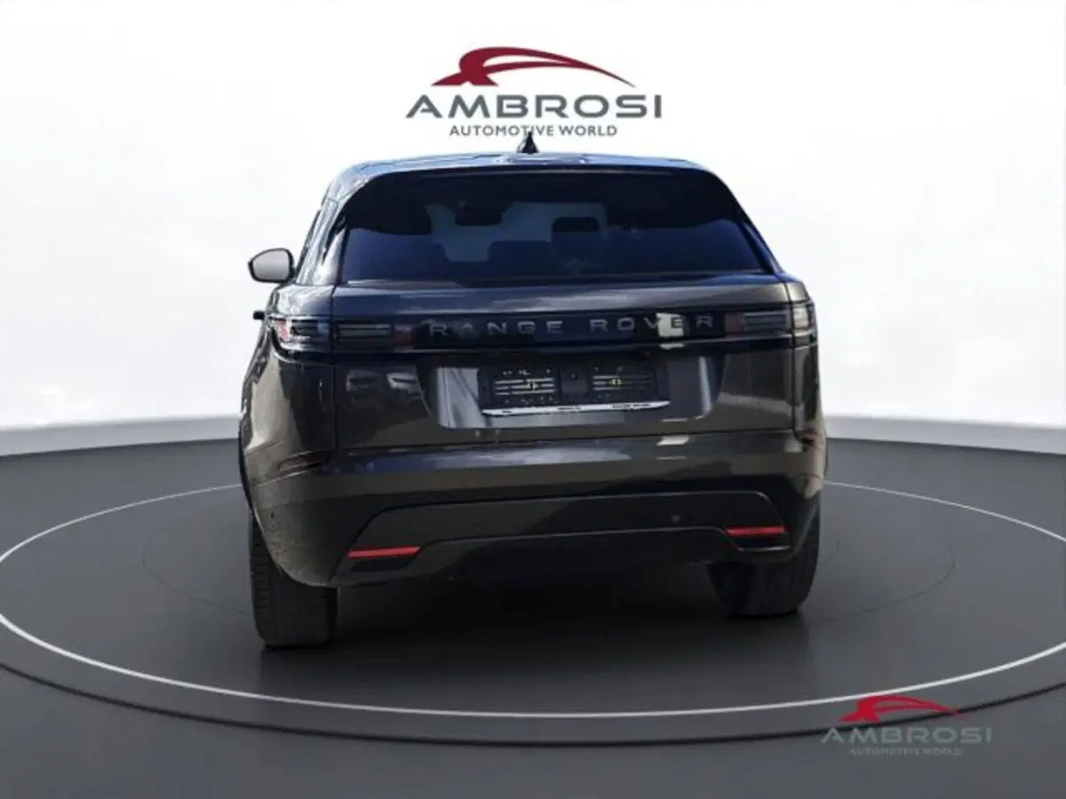 Land Rover Range Rover Velar nuova a Perugia (8)