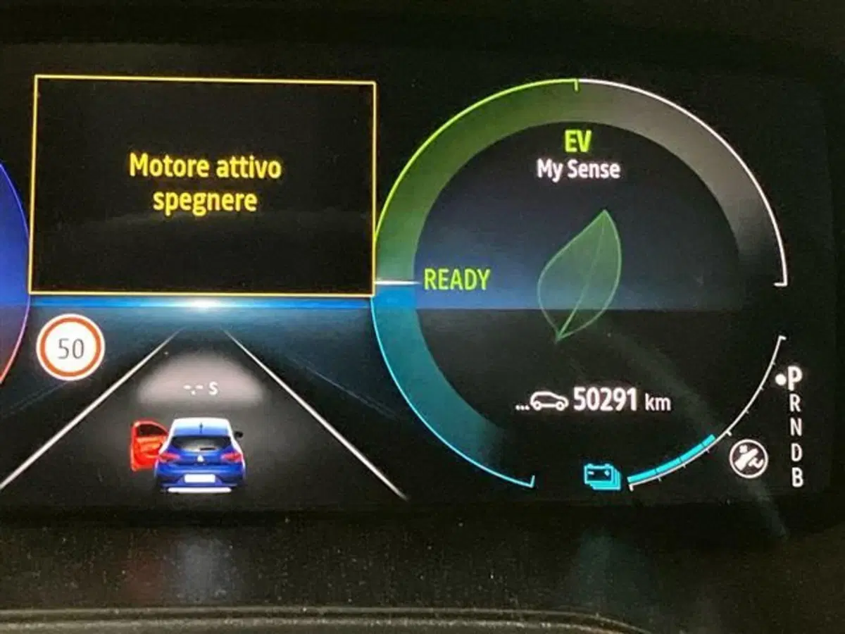 Renault Clio usata a Como (15)