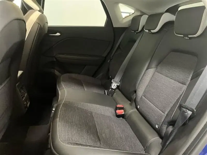 Renault Captur usata a Como (11)