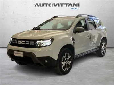 Dacia Duster 1.0 TCe GPL 4x2 Journey del 2023 usata a Como