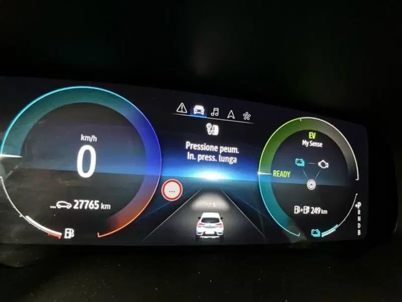 Renault Captur usata a Como (15)