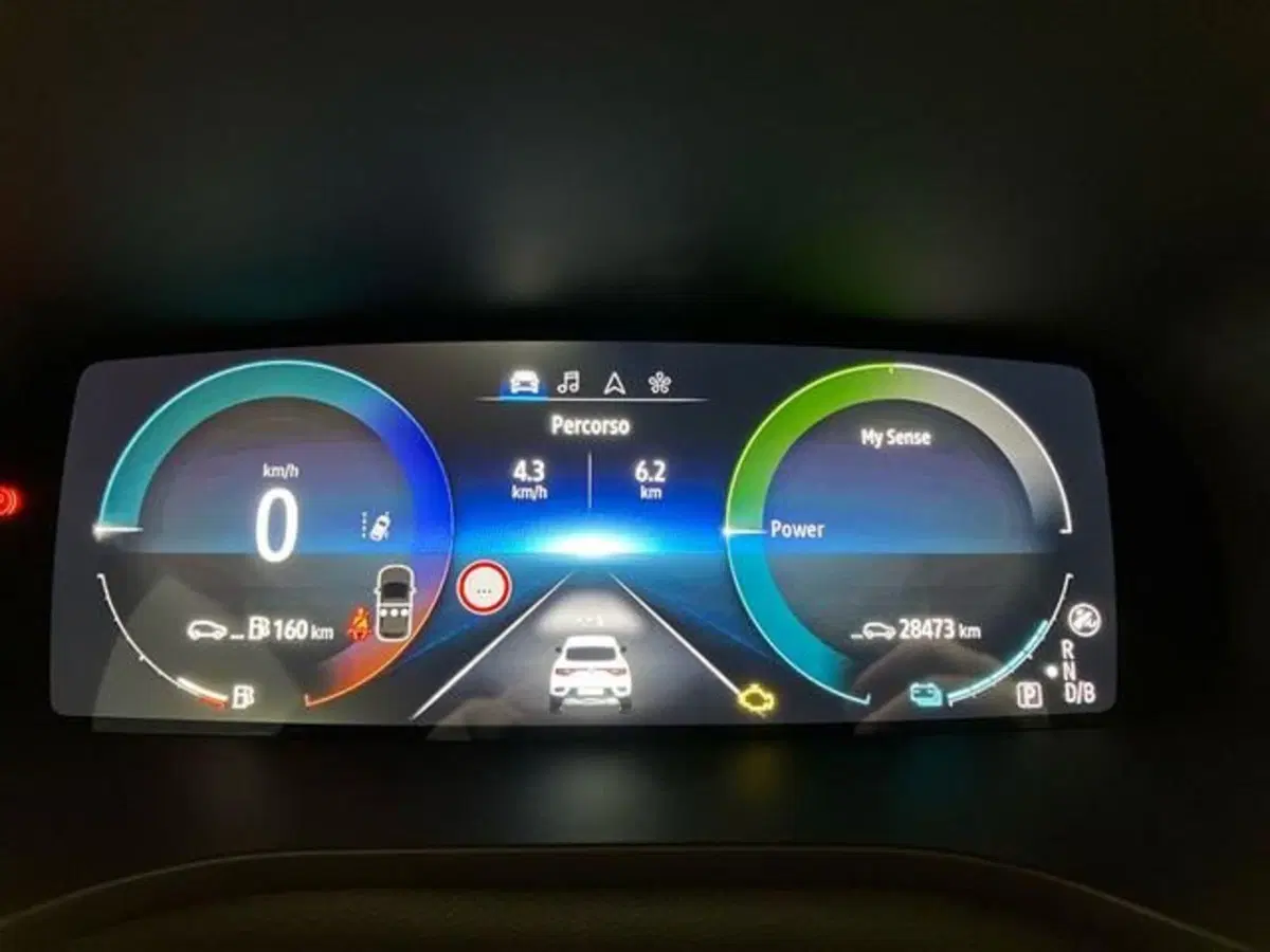 Renault Arkana usata a Como (15)