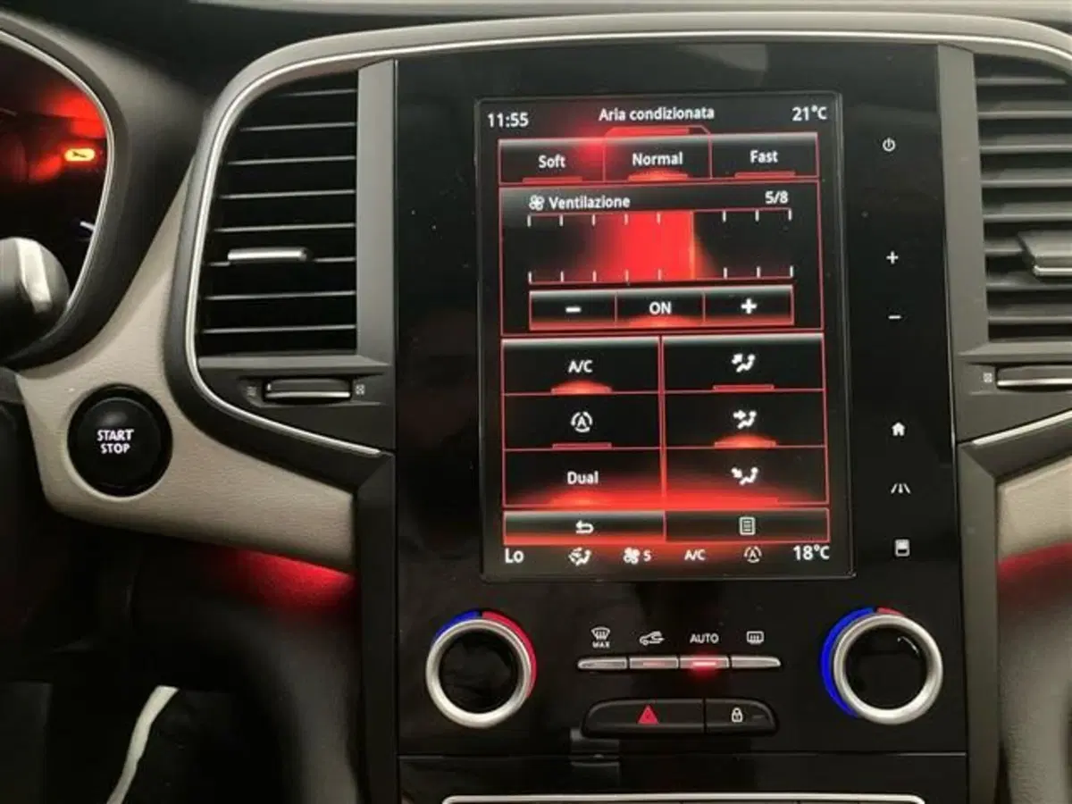 Renault Talisman SporTour usata a Como (16)