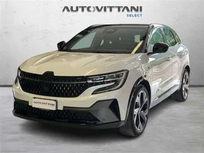 Renault Austral 1.2 full hybrid Iconic Esprit Alpine 200cv auto del 2023 usata a Como