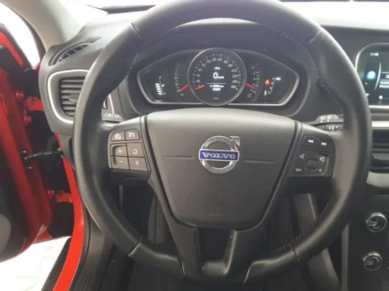 Volvo V40 Cross Country usata a Firenze (7)