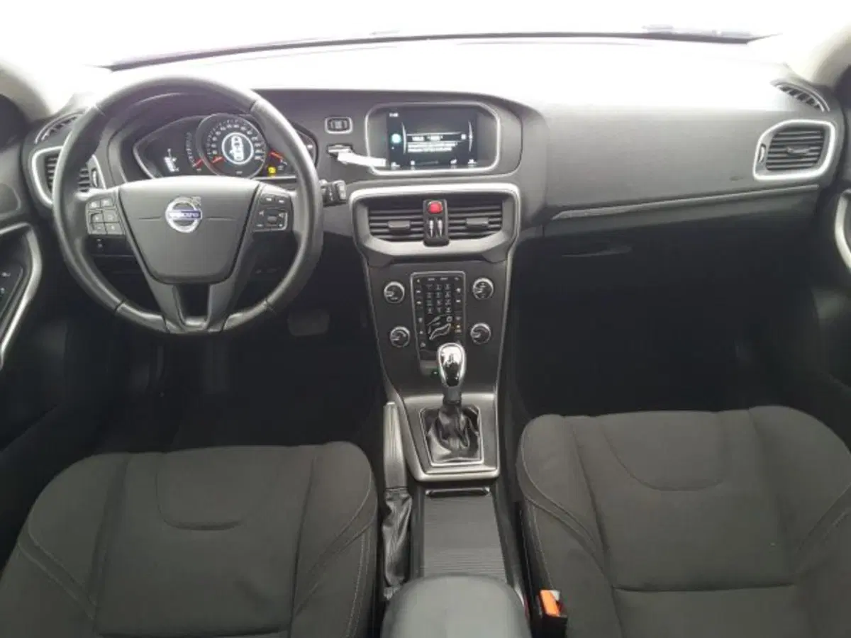 Volvo V40 Cross Country usata a Firenze (8)