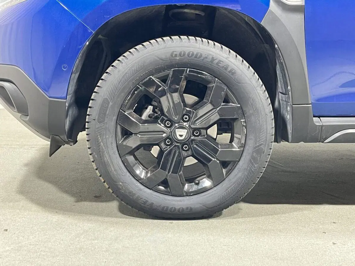 Dacia Duster usata a Sondrio (9)