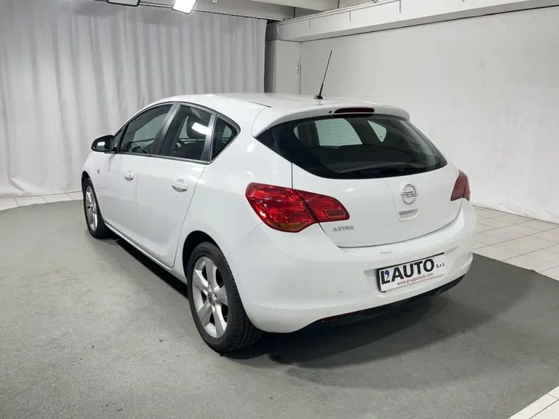 Opel Astra usata a Sondrio (3)