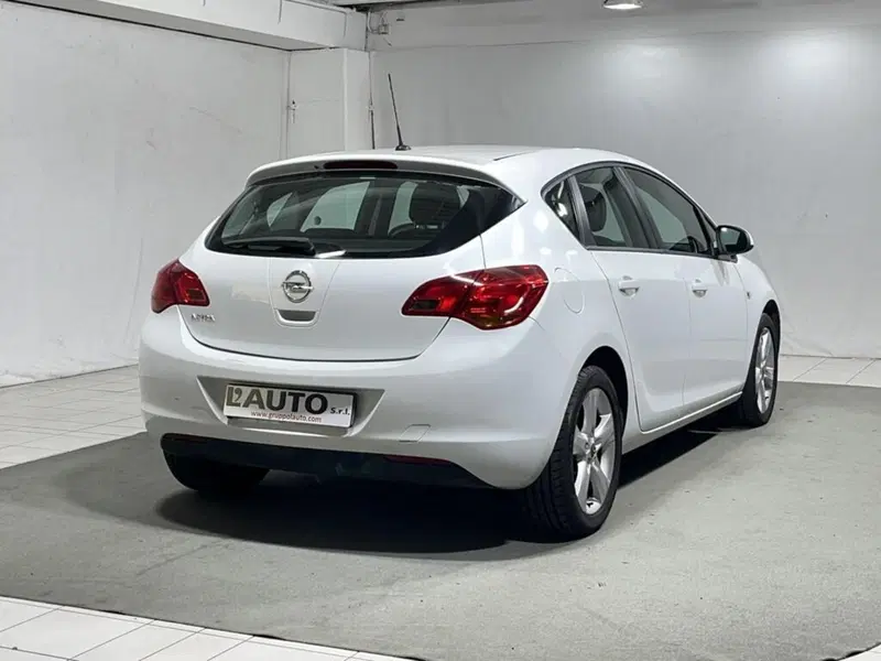 Opel Astra usata a Sondrio (5)