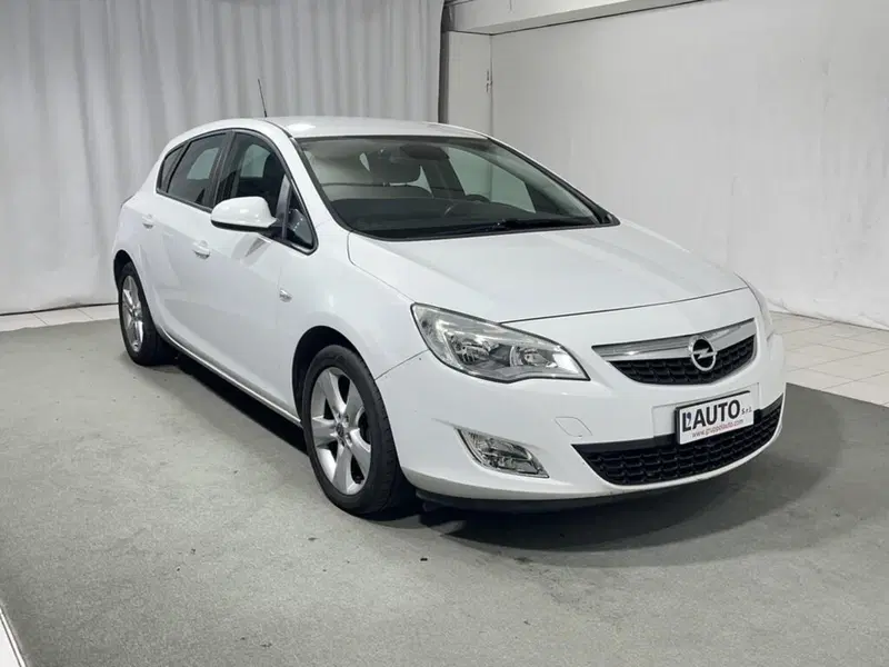 Opel Astra usata a Sondrio (7)