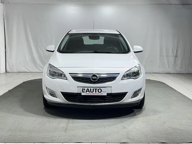 Opel Astra usata a Sondrio (8)