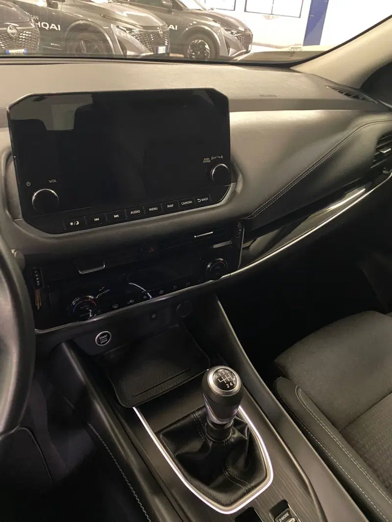 Nissan Qashqai usata a Cagliari (8)