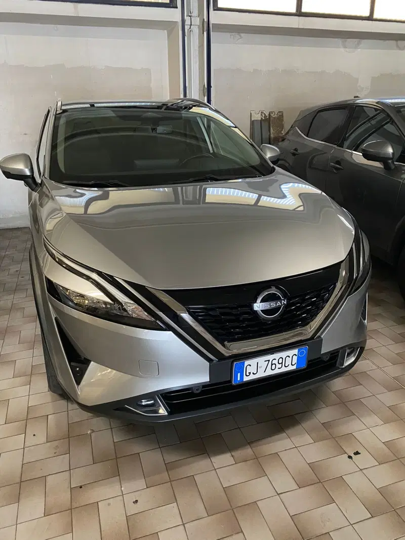 Nissan Qashqai usata a Cagliari (2)
