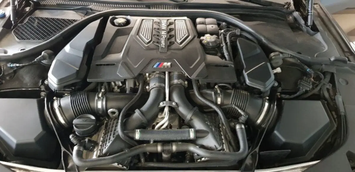BMW Serie 8 Gran Coupé usata a Pordenone (10)