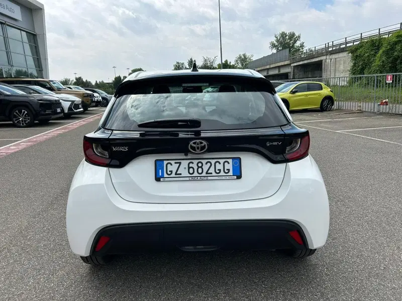 Toyota Yaris usata a Piacenza (4)