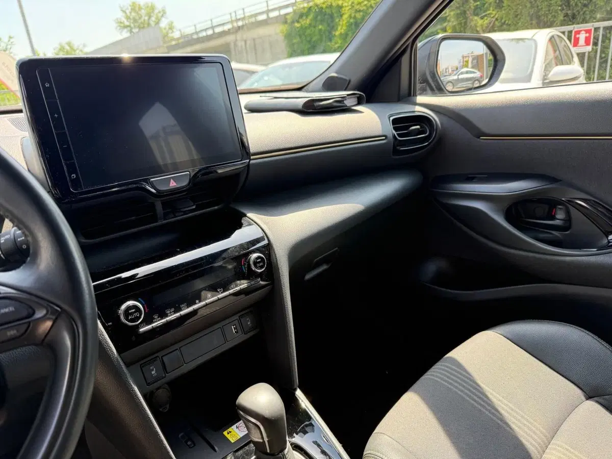 Toyota Yaris Cross usata a Piacenza (11)
