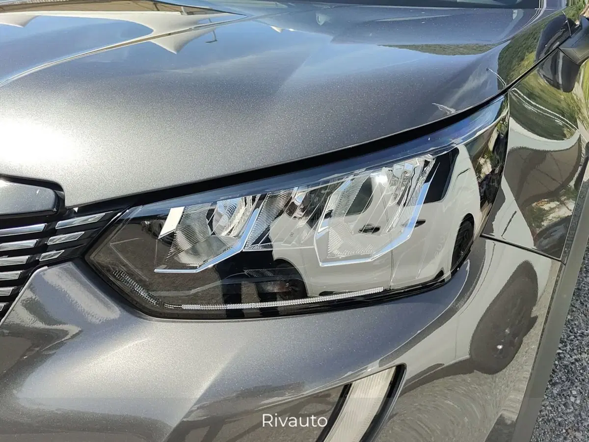 Peugeot 2008 usata a Como (14)
