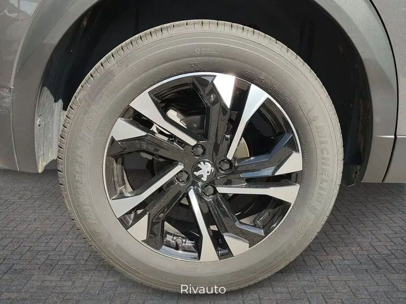 Peugeot 2008 usata a Como (15)