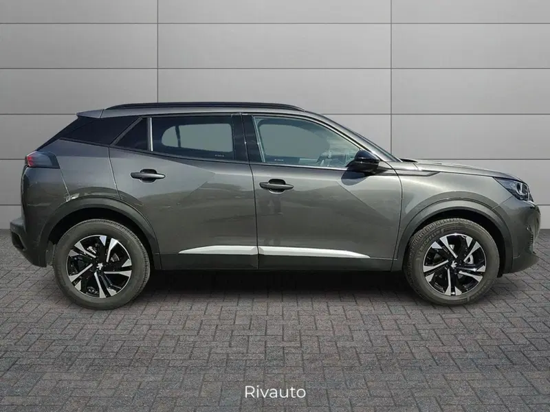 Peugeot 2008 usata a Como (4)