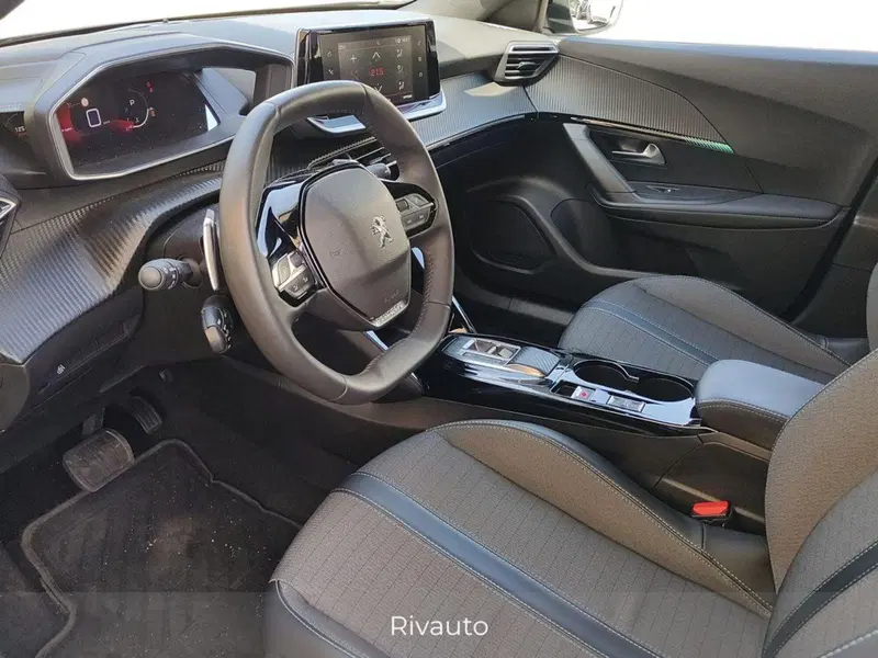 Peugeot 2008 usata a Como (7)
