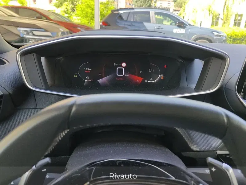 Peugeot 2008 usata a Como (9)