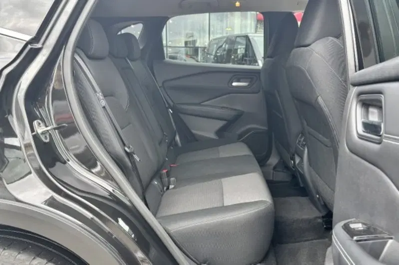 Nissan Qashqai usata a Latina (10)