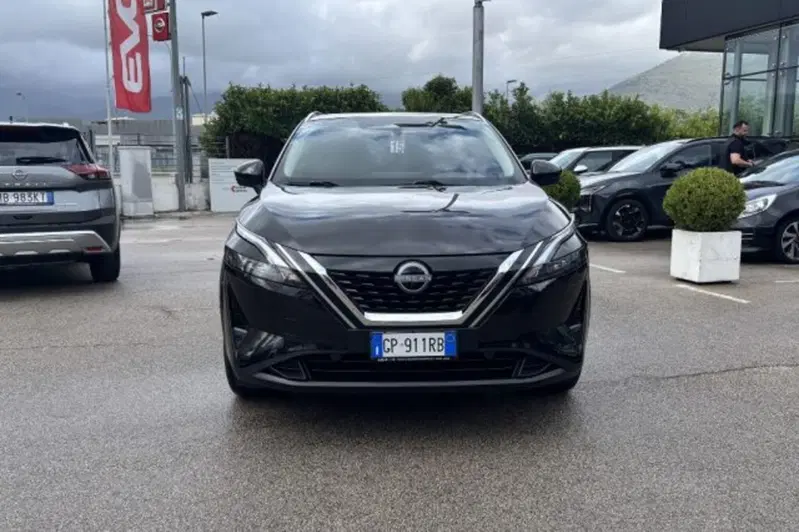 Nissan Qashqai usata a Latina (2)