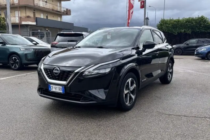 Nissan Qashqai usata a Latina (3)