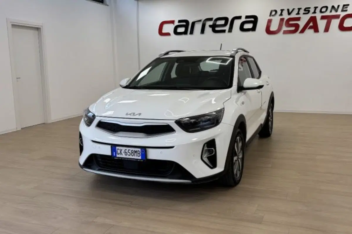 Kia Stonic usata a Latina (3)
