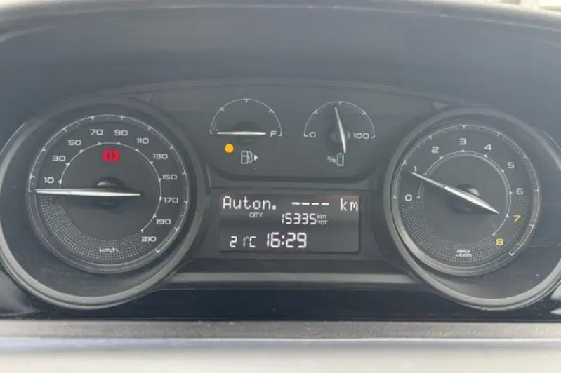 Lancia Ypsilon usata a Latina (13)