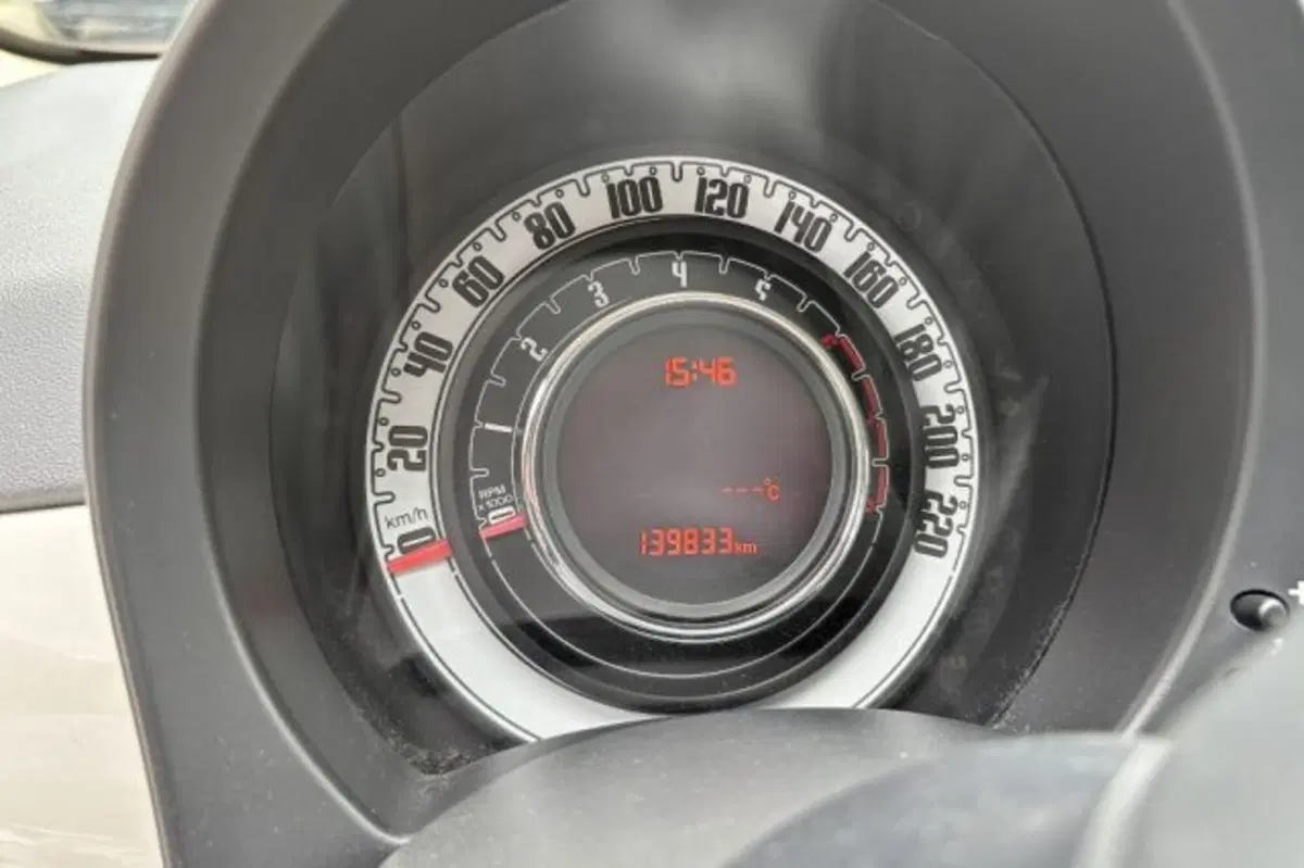 Fiat 500C Cabrio usata a Latina (12)