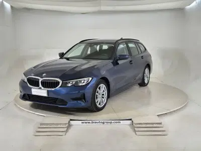 BMW Serie 3 Touring 320d  mhev 48V auto del 2022 usata a Torino