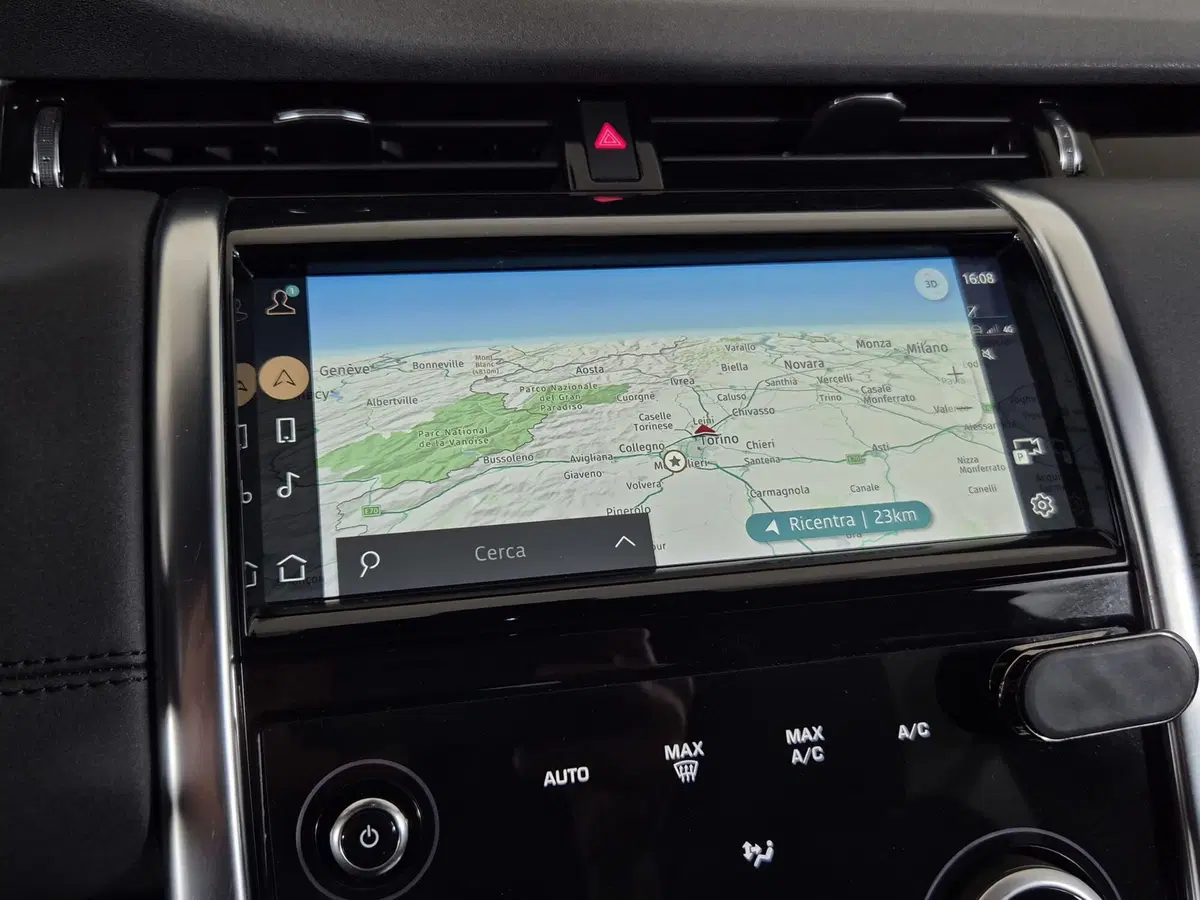 Land Rover Discovery Sport usata a Torino (12)