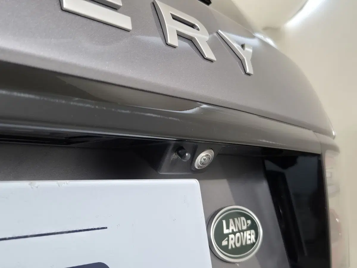 Land Rover Discovery Sport usata a Torino (18)