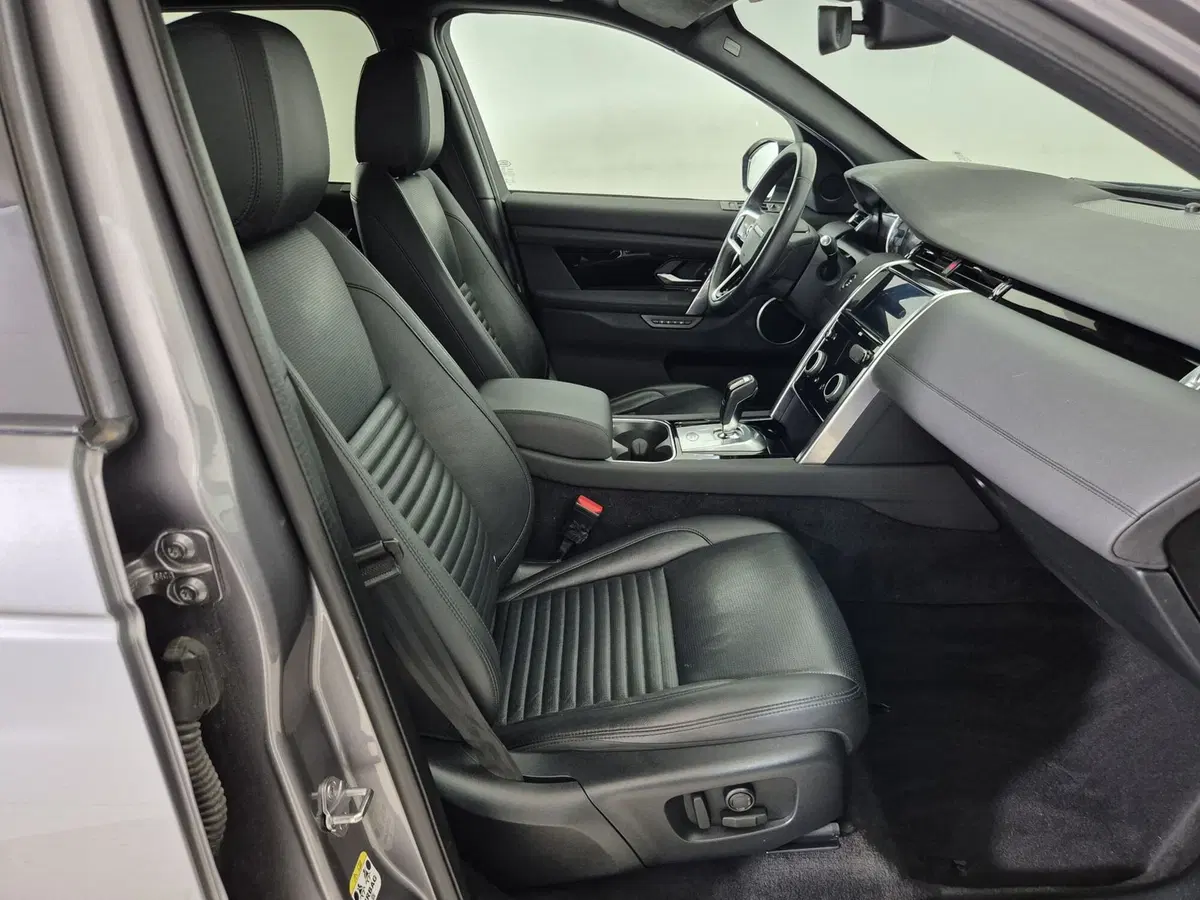 Land Rover Discovery Sport usata a Torino (3)