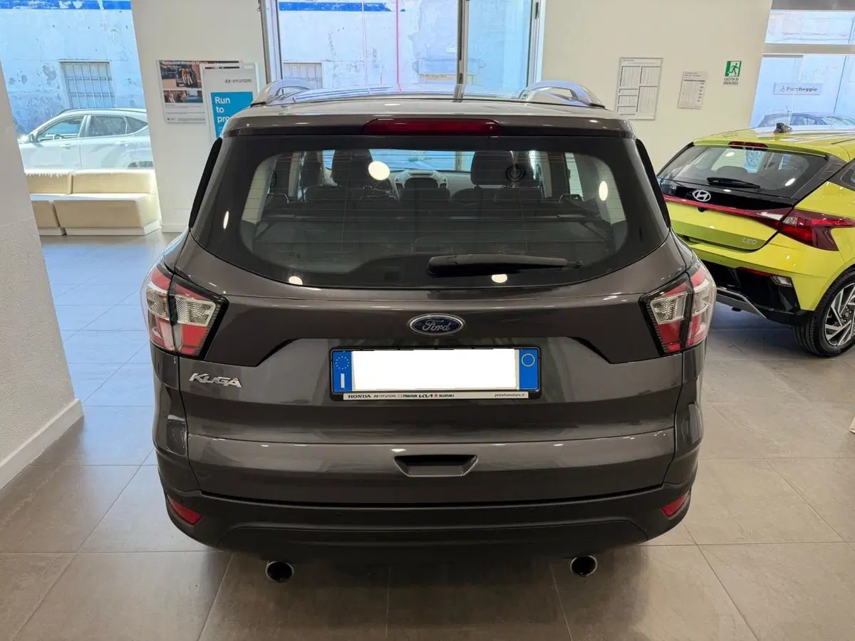 Ford Kuga usata a Napoli (6)