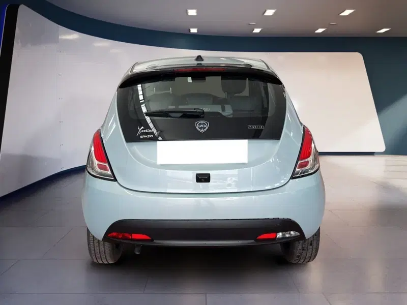 Lancia Ypsilon usata a Torino (5)