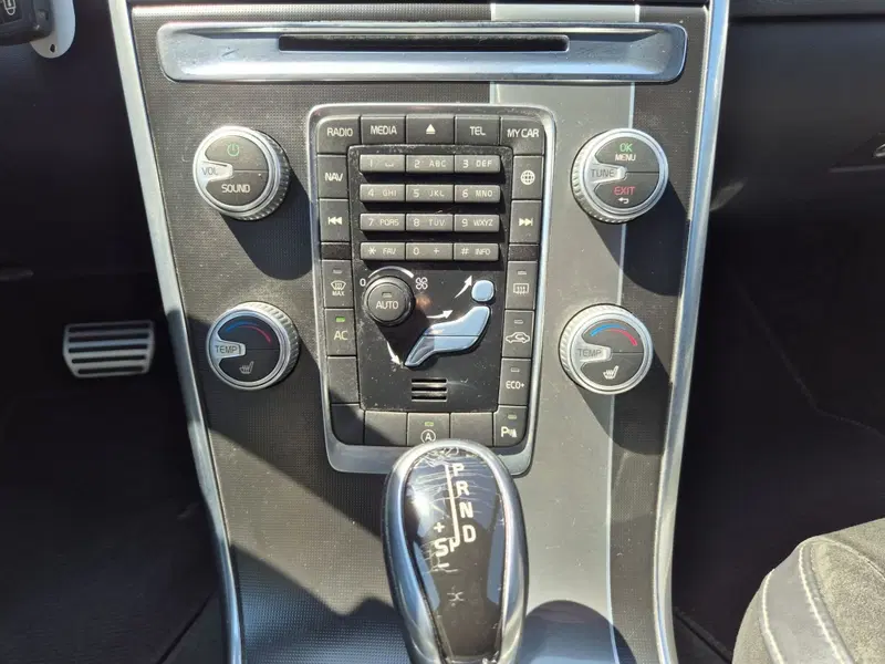 Volvo XC60 usata  (20)