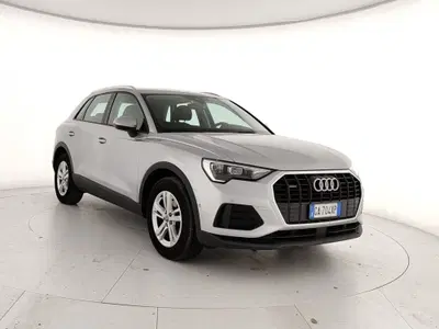 Audi Q3 35 TDI quattro Business del 2020 usata a Caserta