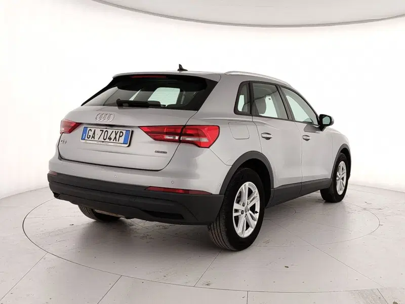 Audi Q3 usata a Caserta (6)