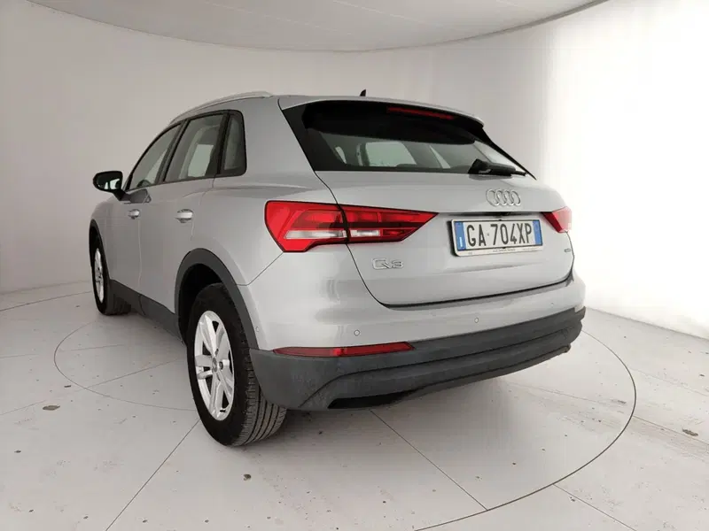 Audi Q3 usata a Caserta (9)