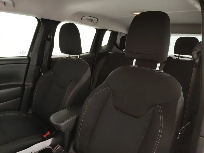 Jeep Renegade usata a Caserta (17)